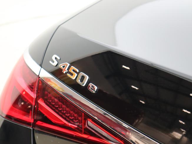 MERCEDES-BENZ S Class Photo 31