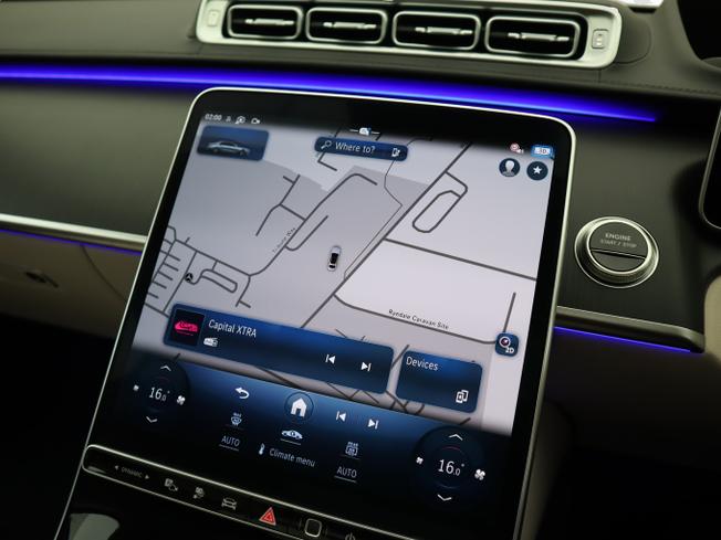 MERCEDES-BENZ S Class Photo 40