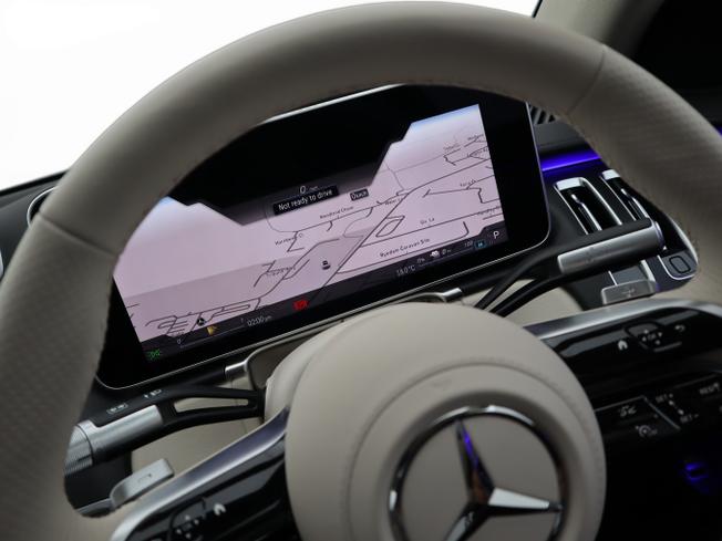 MERCEDES-BENZ S Class Photo 41