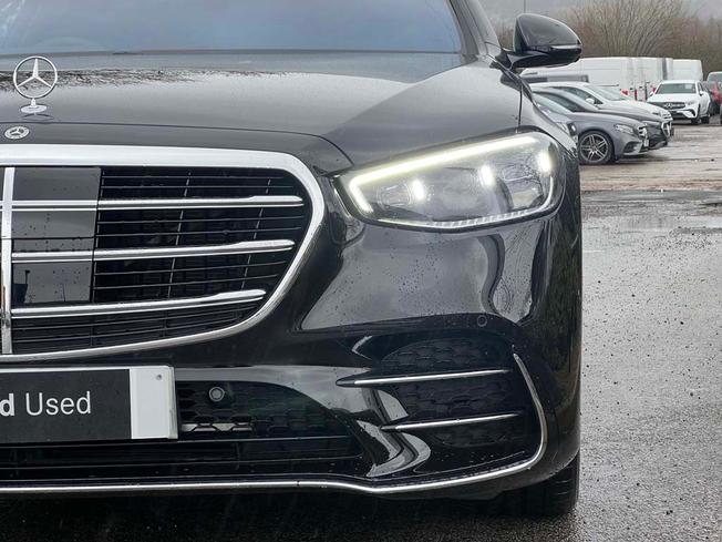 MERCEDES-BENZ S Class Photo 17