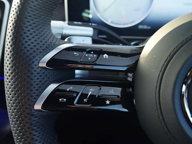 MERCEDES-BENZ S Class Photo 12