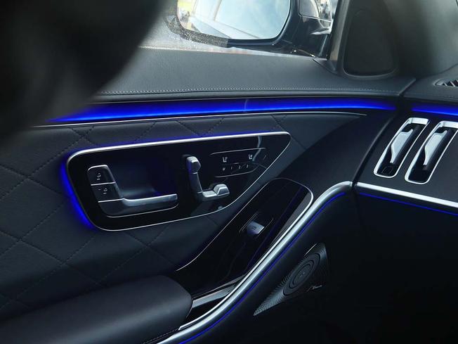 MERCEDES-BENZ S Class Photo 43