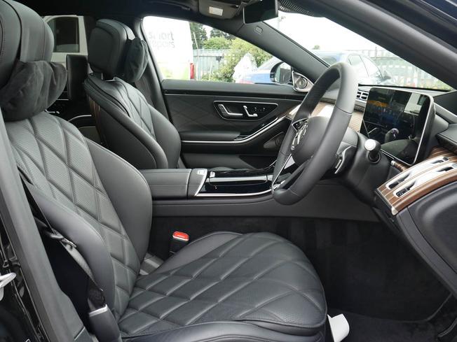 MERCEDES-BENZ Maybach S Class Photo 31