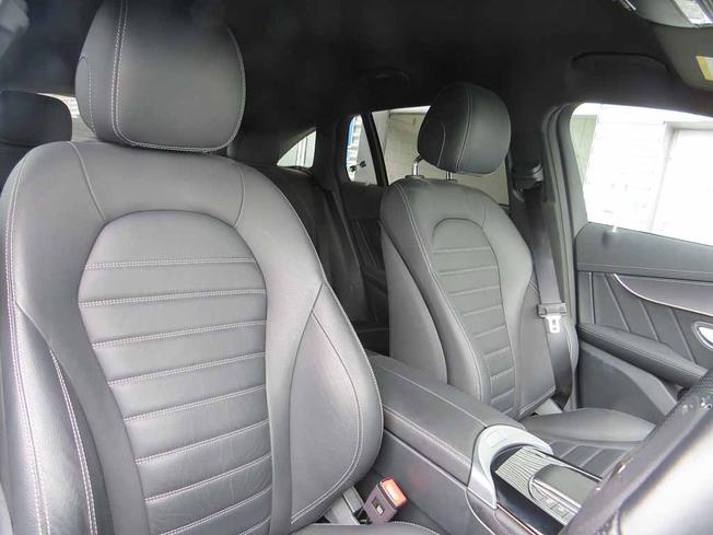 MERCEDES-BENZ EQC Photo 18