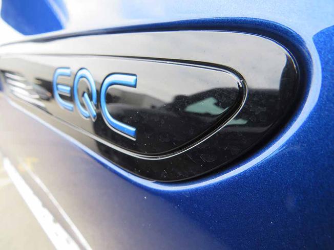 MERCEDES-BENZ EQC Photo 26