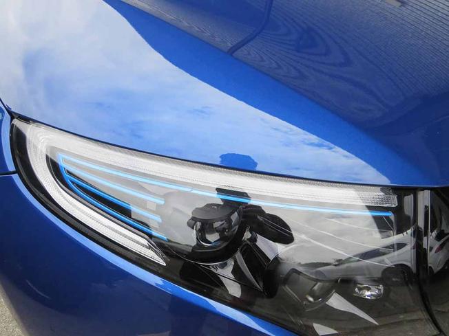 MERCEDES-BENZ EQC Photo 27