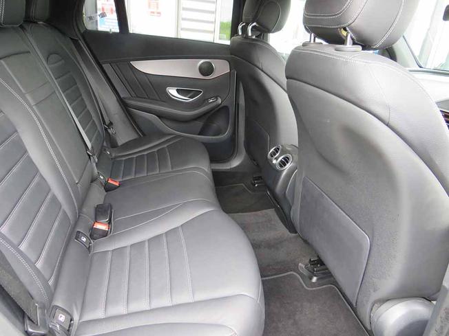 MERCEDES-BENZ EQC Photo 31