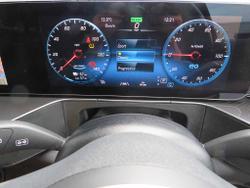 MERCEDES-BENZ EQC Photo 4