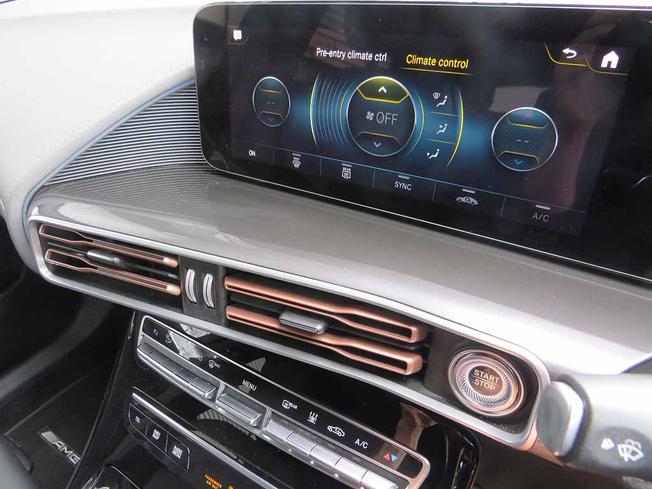 MERCEDES-BENZ EQC Photo 45