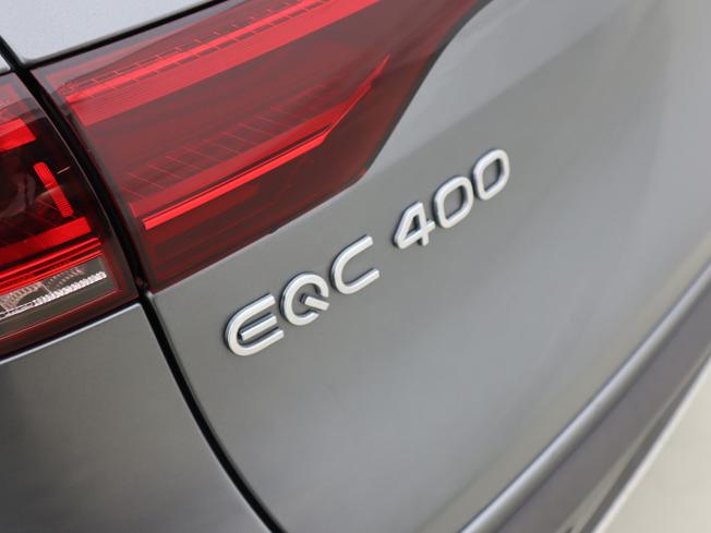 MERCEDES-BENZ EQC Photo 26