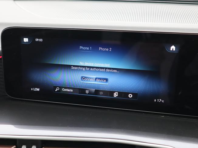 MERCEDES-BENZ EQC Photo 31