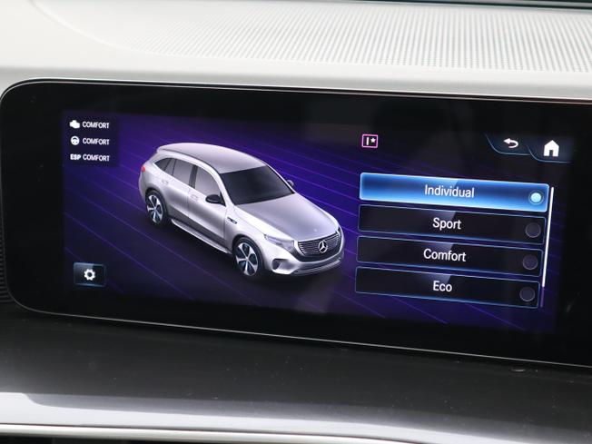 MERCEDES-BENZ EQC Photo 34