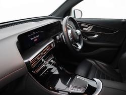 MERCEDES-BENZ Eqc Photo 3