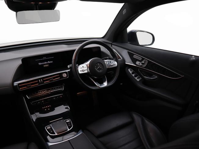 Mercedes-Benz EQC Photo 21