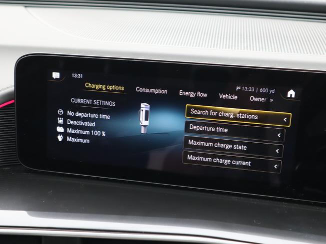 Mercedes-Benz EQC Photo 33