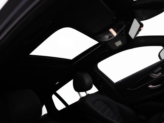 Mercedes-Benz EQC Photo 41