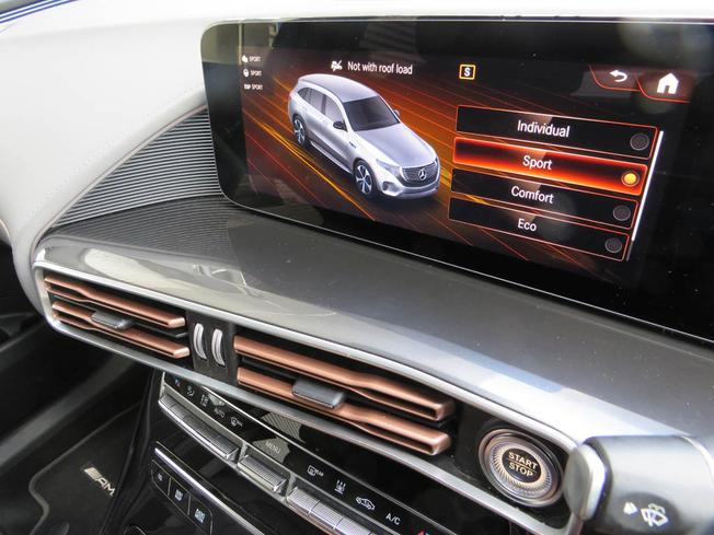 MERCEDES-BENZ EQC Photo 47