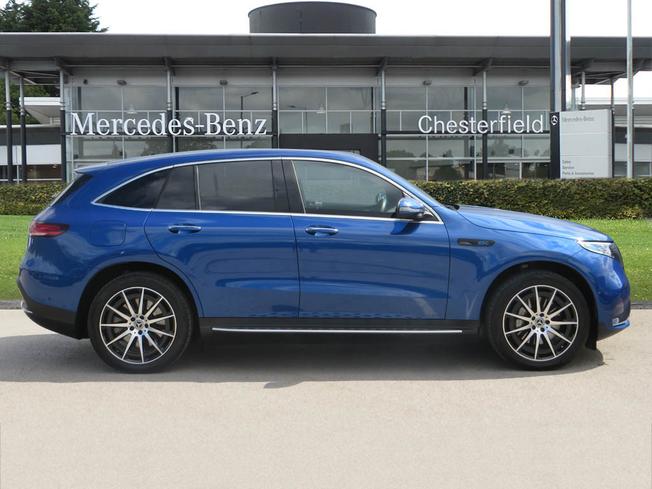 MERCEDES-BENZ EQC Photo 7