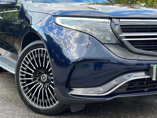 MERCEDES-BENZ EQC Photo 12