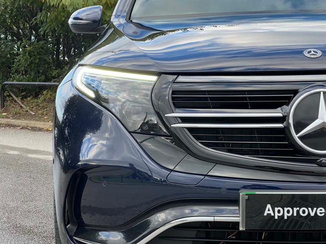 MERCEDES-BENZ EQC Photo 20