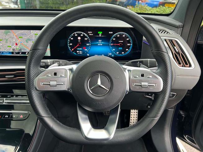 MERCEDES-BENZ EQC Photo 23