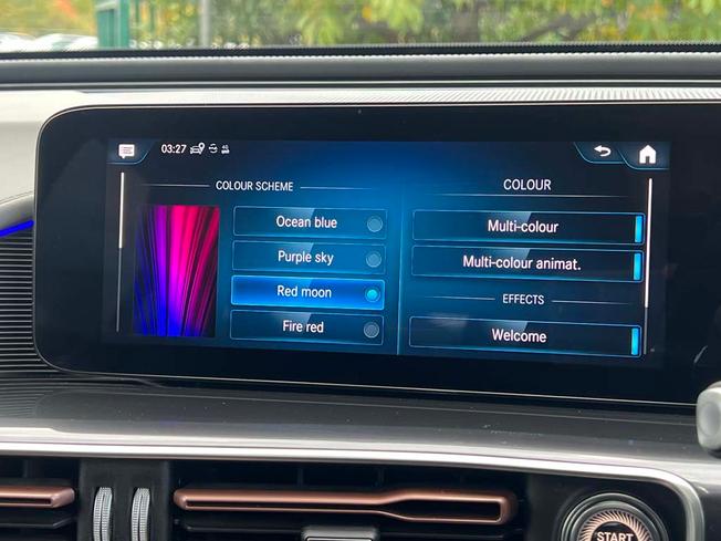 MERCEDES-BENZ EQC Photo 30
