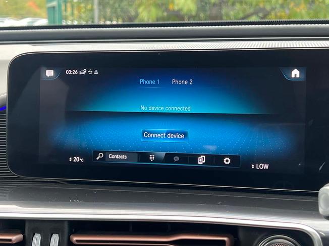 MERCEDES-BENZ EQC Photo 32