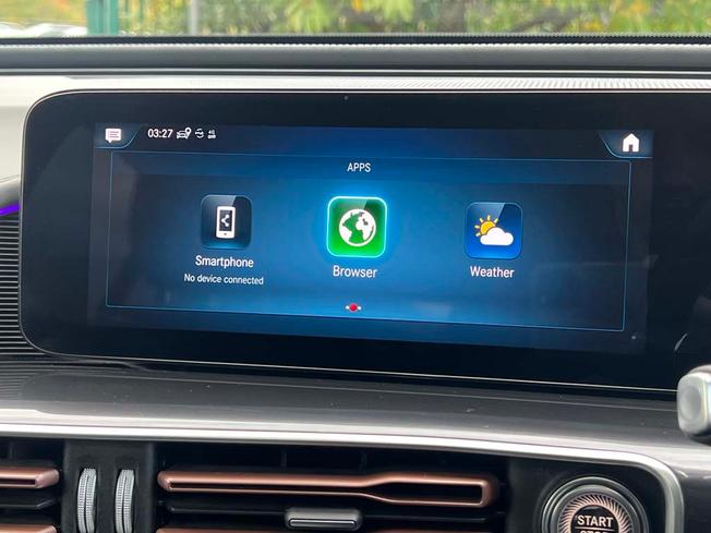 MERCEDES-BENZ EQC Photo 33