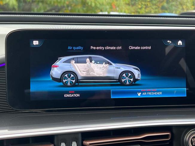 MERCEDES-BENZ EQC Photo 37