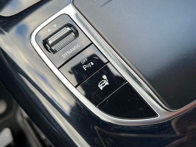 MERCEDES-BENZ EQC Photo 39