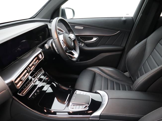 MERCEDES-BENZ EQC Photo 18