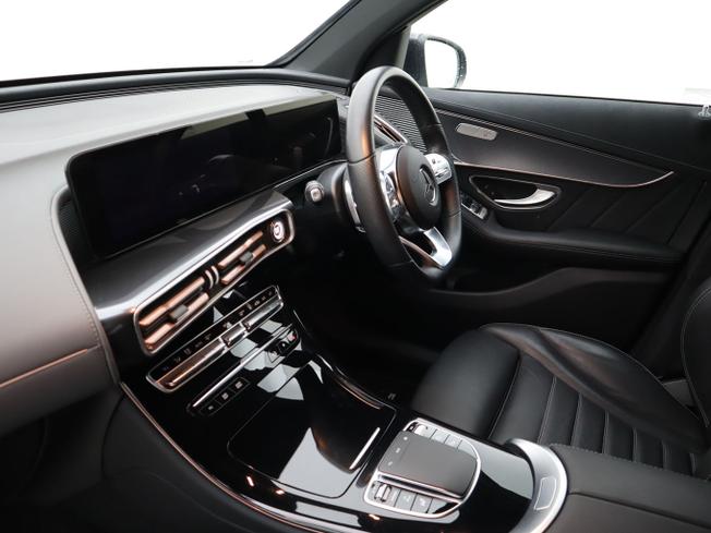 MERCEDES-BENZ EQC Photo 20