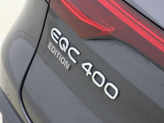MERCEDES-BENZ EQC Photo 24