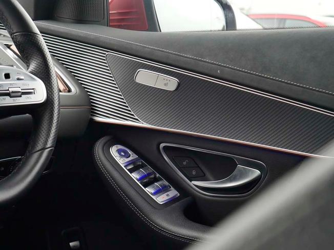 MERCEDES-BENZ EQC Photo 43