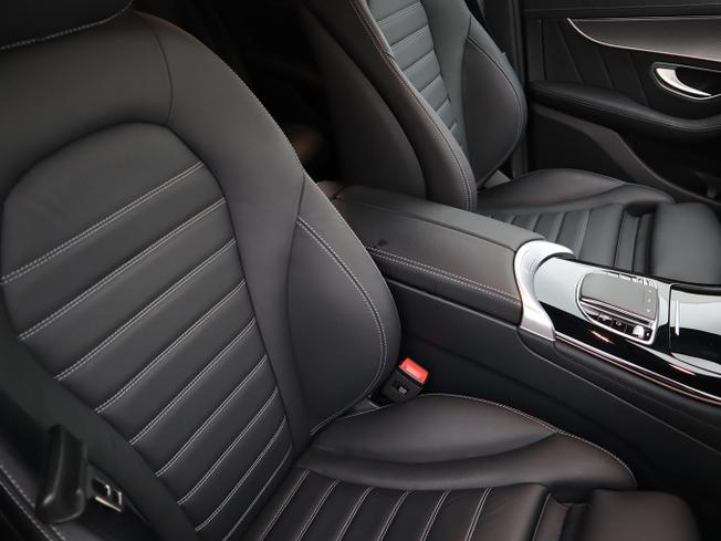 MERCEDES-BENZ EQC Photo 13