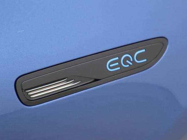 MERCEDES-BENZ EQC Photo 20