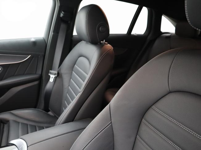 MERCEDES-BENZ EQC Photo 22