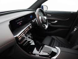 MERCEDES-BENZ EQC Photo 3