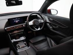 MERCEDES-BENZ EQC Photo 5