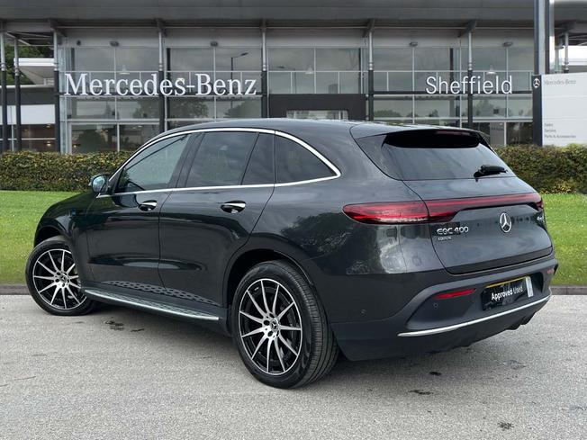 MERCEDES-BENZ EQC Photo 2
