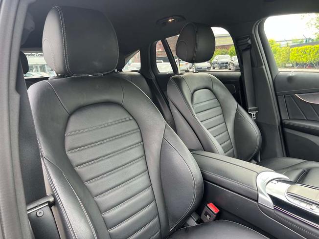 MERCEDES-BENZ EQC Photo 44