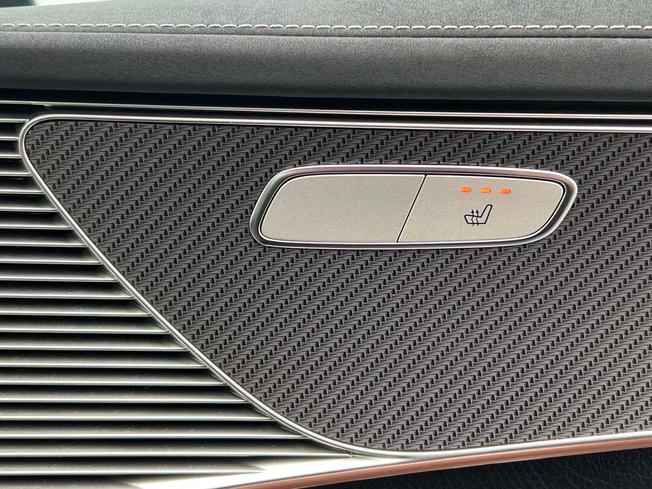 MERCEDES-BENZ EQC Photo 45