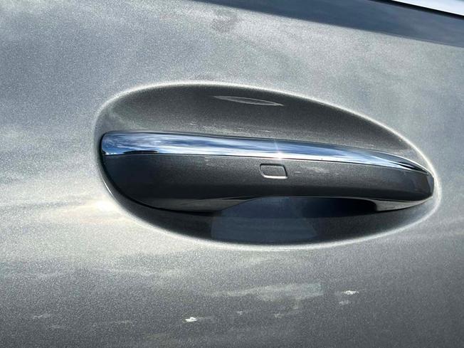 MERCEDES-BENZ C Class Photo 15