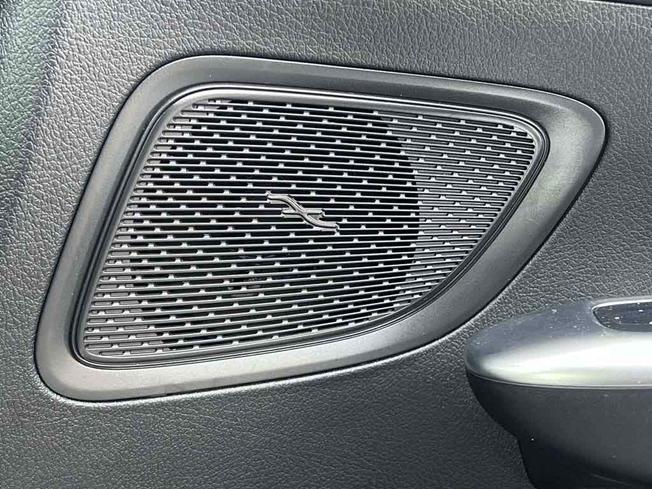 MERCEDES-BENZ C Class Photo 39
