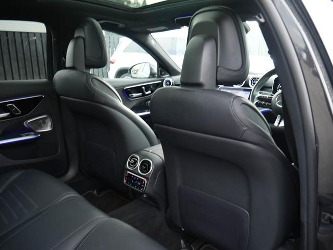 MERCEDES-BENZ C Class Photo 28