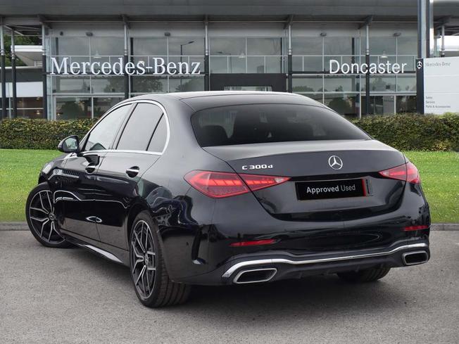 MERCEDES-BENZ C Class Photo 2