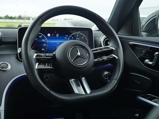MERCEDES-BENZ C Class Photo 36