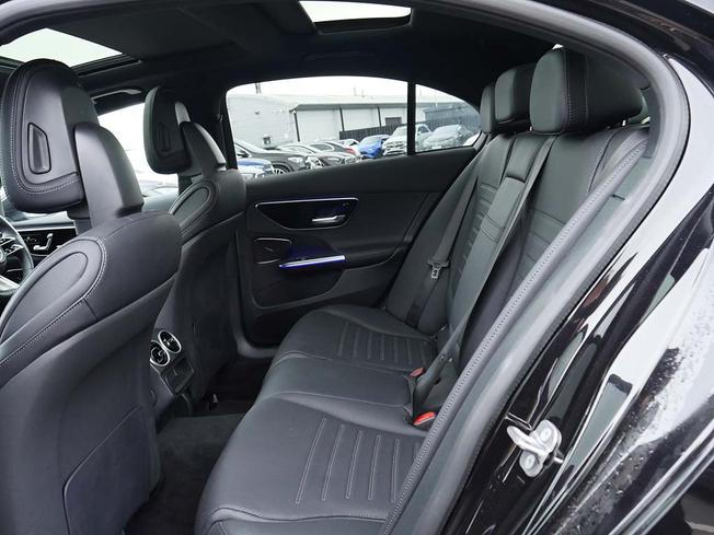 MERCEDES-BENZ C Class Photo 8