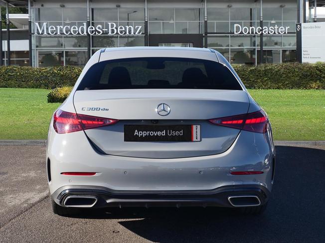 MERCEDES-BENZ C Class Photo 11