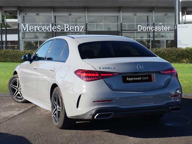MERCEDES-BENZ C Class Photo 2